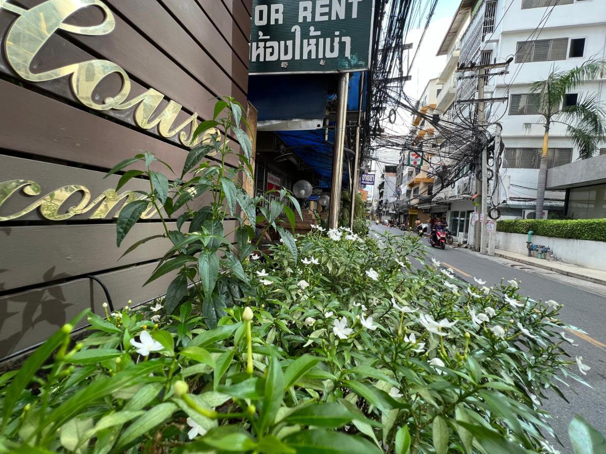 Thaiphiphat House Bangkok Kültér fotó