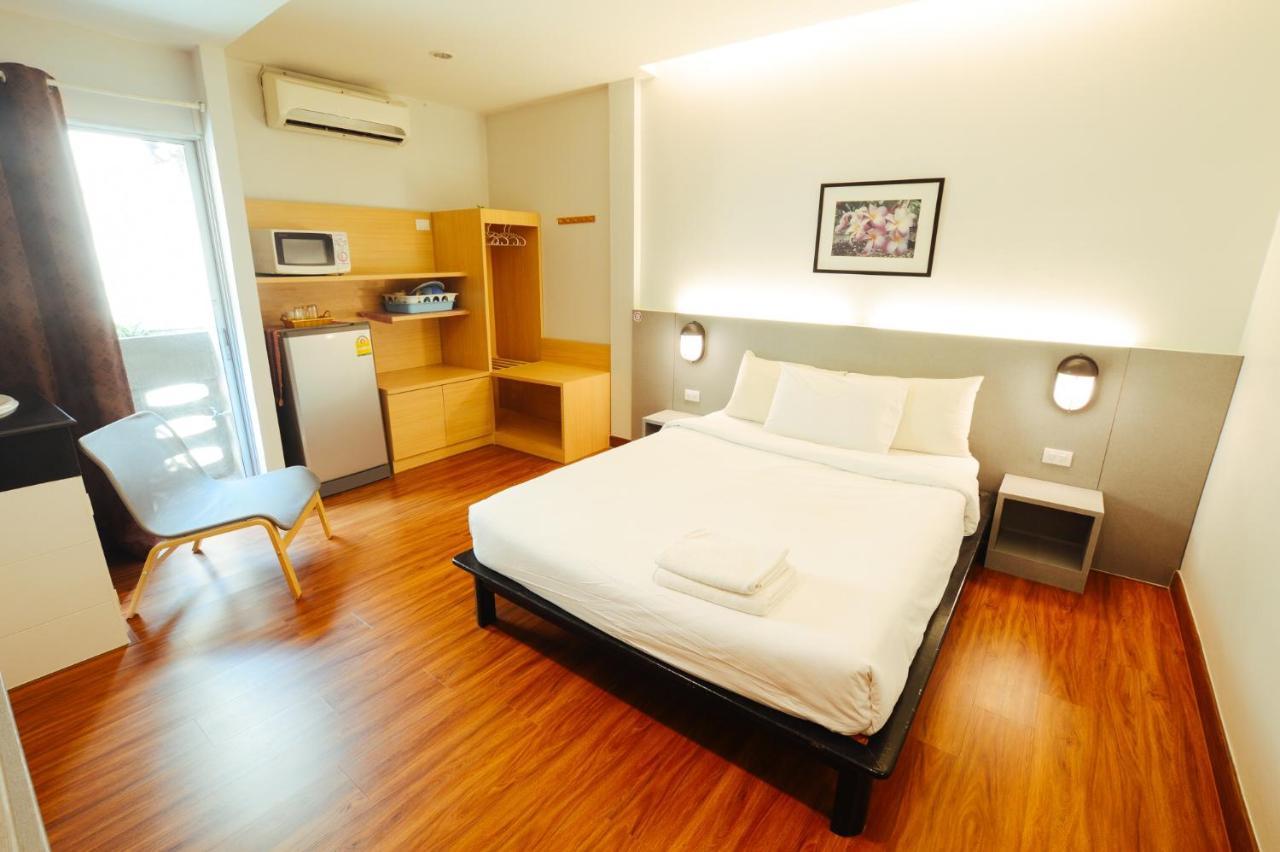 Thaiphiphat House Bangkok Kültér fotó